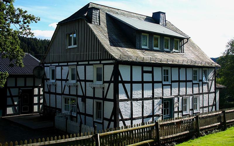Pension Bergfrieden ชมาลเลนแบร์ก ภายนอก รูปภาพ